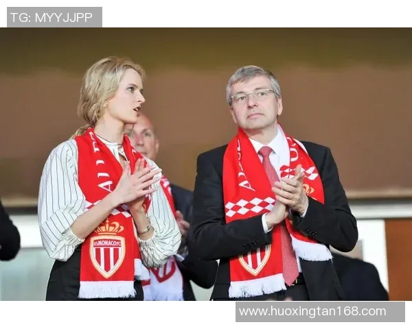 足球明星的魅力无可抵挡他们的帅气让球迷心动不已